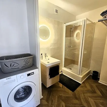 Le Balcon Des Montgolfiers - T2 Tres Lumineux - Βαλένς